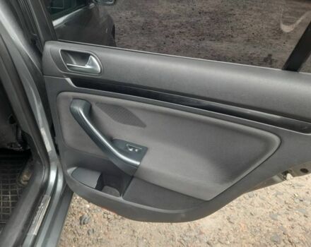 Серый Фольксваген Гольф, объемом двигателя 1.6 л и пробегом 270 тыс. км за 6900 $, фото 3 на Automoto.ua