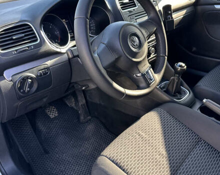 Серый Фольксваген Гольф, объемом двигателя 1.6 л и пробегом 320 тыс. км за 6399 $, фото 11 на Automoto.ua