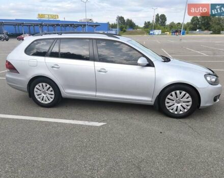 Серый Фольксваген Гольф, объемом двигателя 1.6 л и пробегом 241 тыс. км за 6850 $, фото 3 на Automoto.ua