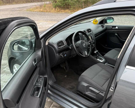 Серый Фольксваген Гольф, объемом двигателя 2 л и пробегом 277 тыс. км за 8350 $, фото 4 на Automoto.ua