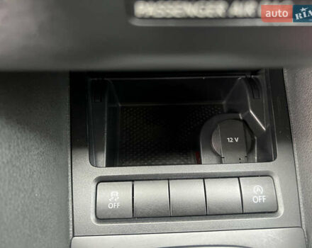 Сірий Фольксваген Гольф, об'ємом двигуна 1.6 л та пробігом 213 тис. км за 7100 $, фото 69 на Automoto.ua