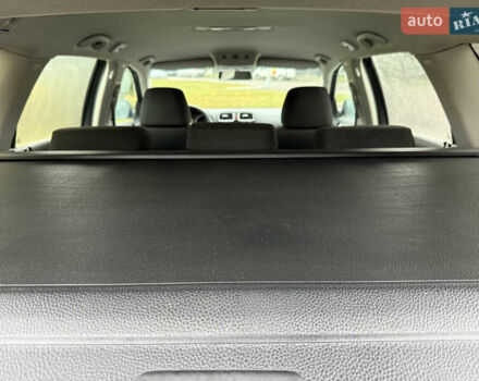 Серый Фольксваген Гольф, объемом двигателя 1.6 л и пробегом 298 тыс. км за 6550 $, фото 58 на Automoto.ua