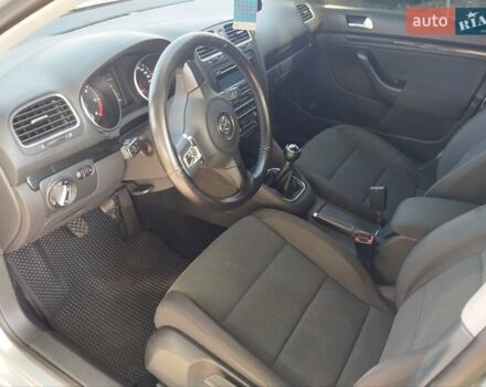 Сірий Фольксваген Гольф, об'ємом двигуна 1.6 л та пробігом 304 тис. км за 7850 $, фото 30 на Automoto.ua