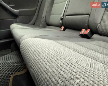 Серый Фольксваген Гольф, объемом двигателя 1.6 л и пробегом 298 тыс. км за 6550 $, фото 45 на Automoto.ua