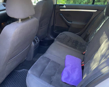 Серый Фольксваген Гольф, объемом двигателя 1.39 л и пробегом 235 тыс. км за 8500 $, фото 25 на Automoto.ua