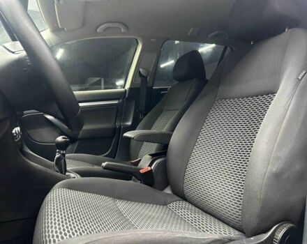 Сірий Фольксваген Гольф, об'ємом двигуна 1.6 л та пробігом 316 тис. км за 6900 $, фото 6 на Automoto.ua