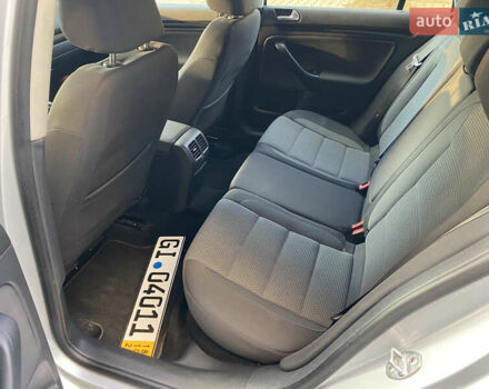 Серый Фольксваген Гольф, объемом двигателя 1.6 л и пробегом 217 тыс. км за 8800 $, фото 38 на Automoto.ua