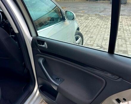 Серый Фольксваген Гольф, объемом двигателя 1.4 л и пробегом 200 тыс. км за 7800 $, фото 12 на Automoto.ua