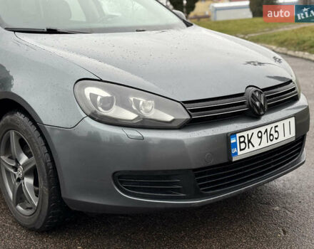 Серый Фольксваген Гольф, объемом двигателя 1.6 л и пробегом 298 тыс. км за 6550 $, фото 22 на Automoto.ua