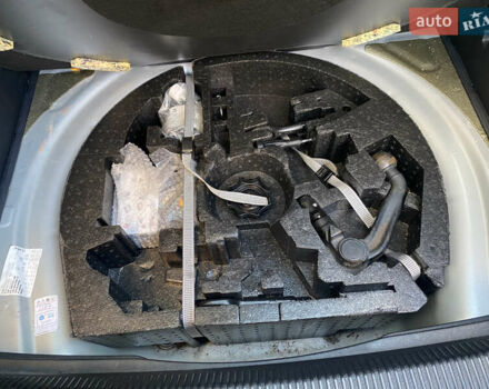 Серый Фольксваген Гольф, объемом двигателя 1.6 л и пробегом 217 тыс. км за 8800 $, фото 46 на Automoto.ua