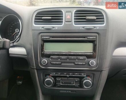 Серый Фольксваген Гольф, объемом двигателя 1.39 л и пробегом 212 тыс. км за 7000 $, фото 3 на Automoto.ua