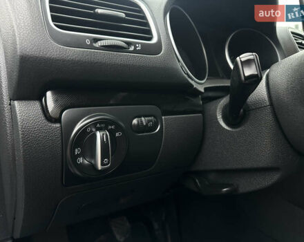 Сірий Фольксваген Гольф, об'ємом двигуна 1.39 л та пробігом 214 тис. км за 7500 $, фото 26 на Automoto.ua