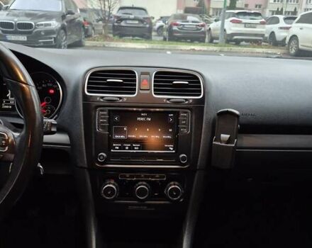 Сірий Фольксваген Гольф, об'ємом двигуна 1.6 л та пробігом 219 тис. км за 8100 $, фото 44 на Automoto.ua