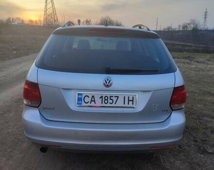 Серый Фольксваген Гольф, объемом двигателя 1.6 л и пробегом 232 тыс. км за 8000 $, фото 13 на Automoto.ua