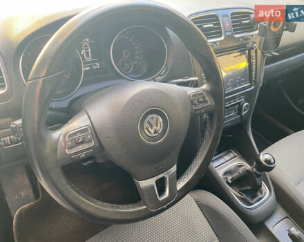 Серый Фольксваген Гольф, объемом двигателя 1.6 л и пробегом 217 тыс. км за 8800 $, фото 30 на Automoto.ua