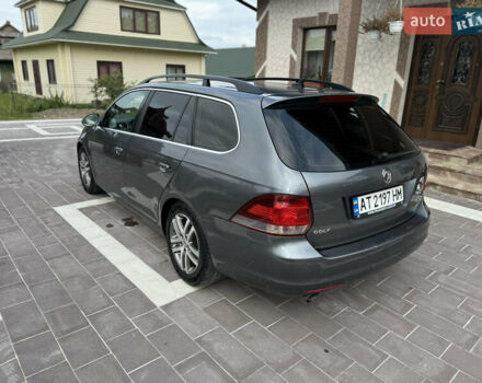 Серый Фольксваген Гольф, объемом двигателя 1.6 л и пробегом 300 тыс. км за 6300 $, фото 7 на Automoto.ua
