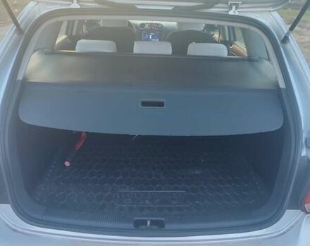 Серый Фольксваген Гольф, объемом двигателя 1.6 л и пробегом 232 тыс. км за 8000 $, фото 9 на Automoto.ua