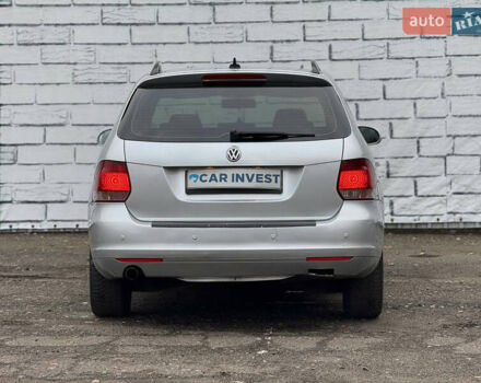 Серый Фольксваген Гольф, объемом двигателя 1.6 л и пробегом 202 тыс. км за 7500 $, фото 7 на Automoto.ua