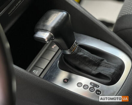 Сірий Фольксваген Гольф, об'ємом двигуна 1.6 л та пробігом 255 тис. км за 7999 $, фото 16 на Automoto.ua