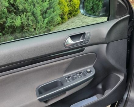 Серый Фольксваген Гольф, объемом двигателя 1.4 л и пробегом 240 тыс. км за 7900 $, фото 8 на Automoto.ua