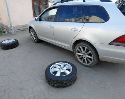 Сірий Фольксваген Гольф, об'ємом двигуна 1.2 л та пробігом 235 тис. км за 7500 $, фото 19 на Automoto.ua