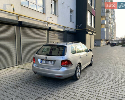 Серый Фольксваген Гольф, объемом двигателя 1.6 л и пробегом 217 тыс. км за 8800 $, фото 6 на Automoto.ua