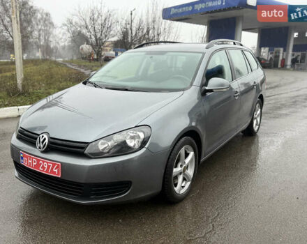 Сірий Фольксваген Гольф, об'ємом двигуна 1.39 л та пробігом 249 тис. км за 7899 $, фото 2 на Automoto.ua