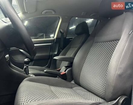 Сірий Фольксваген Гольф, об'ємом двигуна 1.6 л та пробігом 316 тис. км за 6900 $, фото 6 на Automoto.ua