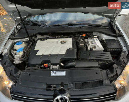 Серый Фольксваген Гольф, объемом двигателя 1.97 л и пробегом 300 тыс. км за 8200 $, фото 7 на Automoto.ua