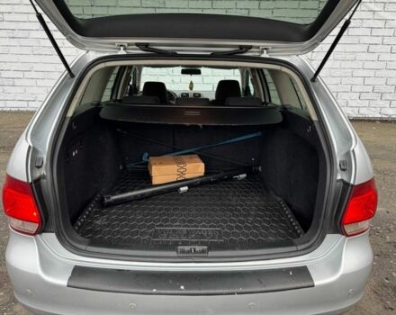 Серый Фольксваген Гольф, объемом двигателя 1.6 л и пробегом 202 тыс. км за 7500 $, фото 6 на Automoto.ua