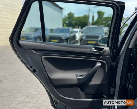 Сірий Фольксваген Гольф, об'ємом двигуна 1.6 л та пробігом 255 тис. км за 7999 $, фото 17 на Automoto.ua