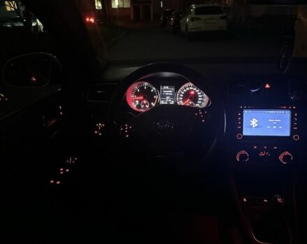 Серый Фольксваген Гольф, объемом двигателя 1.6 л и пробегом 250 тыс. км за 5900 $, фото 5 на Automoto.ua