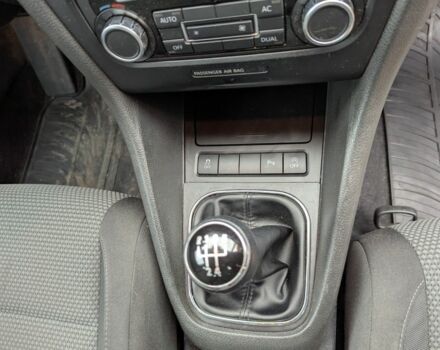 Серый Фольксваген Гольф, объемом двигателя 1.6 л и пробегом 216 тыс. км за 8300 $, фото 12 на Automoto.ua