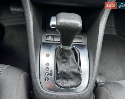 Серый Фольксваген Гольф, объемом двигателя 1.6 л и пробегом 202 тыс. км за 7500 $, фото 23 на Automoto.ua