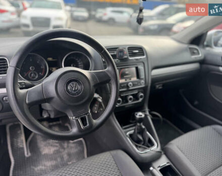 Серый Фольксваген Гольф, объемом двигателя 1.6 л и пробегом 282 тыс. км за 6900 $, фото 14 на Automoto.ua