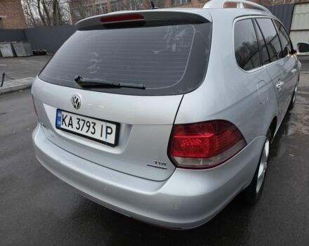 Серый Фольксваген Гольф, объемом двигателя 1.6 л и пробегом 270 тыс. км за 7500 $, фото 2 на Automoto.ua