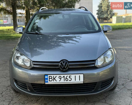 Фольксваген Гольф 2010 у Рівному на Automoto.ua Сірий Фольксваген Гольф, об'ємом двигуна 1.6 л та пробігом 299 тис. км за 6700 $, фото 8 на Automoto.ua