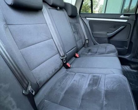 Сірий Фольксваген Гольф, об'ємом двигуна 1.6 л та пробігом 254 тис. км за 7500 $, фото 18 на Automoto.ua