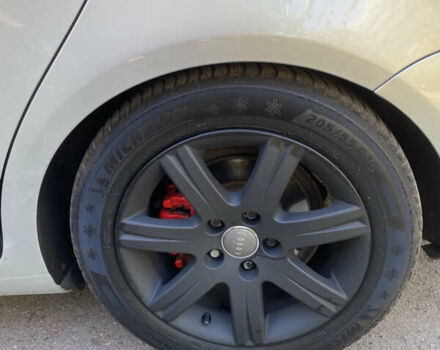 Серый Фольксваген Гольф, объемом двигателя 1.39 л и пробегом 235 тыс. км за 8500 $, фото 14 на Automoto.ua