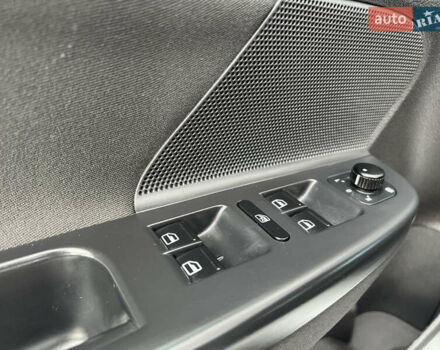 Сірий Фольксваген Гольф, об'ємом двигуна 1.6 л та пробігом 213 тис. км за 7100 $, фото 78 на Automoto.ua