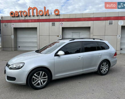 Сірий Фольксваген Гольф, об'ємом двигуна 1.6 л та пробігом 315 тис. км за 8000 $, фото 2 на Automoto.ua