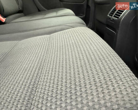 Серый Фольксваген Гольф, объемом двигателя 1.6 л и пробегом 298 тыс. км за 6550 $, фото 54 на Automoto.ua