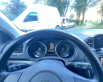 Фольксваген Гольф 2010 в Луцке на Automoto.ua Серый Фольксваген Гольф, объемом двигателя 1.6 л и пробегом 180 тыс. км за 8100 $, фото 6 на Automoto.ua