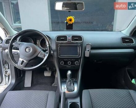 Серый Фольксваген Гольф, объемом двигателя 1.6 л и пробегом 262 тыс. км за 8500 $, фото 12 на Automoto.ua