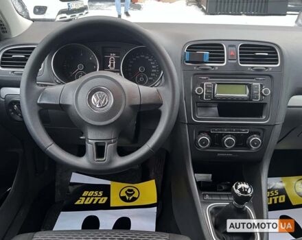 Сірий Фольксваген Гольф, об'ємом двигуна 1.6 л та пробігом 271 тис. км за 7400 $, фото 12 на Automoto.ua