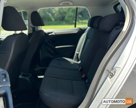 Сірий Фольксваген Гольф, об'ємом двигуна 2 л та пробігом 332 тис. км за 8200 $, фото 21 на Automoto.ua