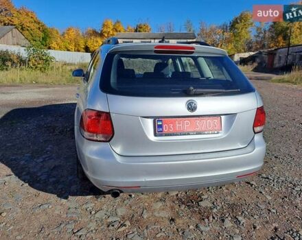 Серый Фольксваген Гольф, объемом двигателя 1.6 л и пробегом 250 тыс. км за 6900 $, фото 3 на Automoto.ua