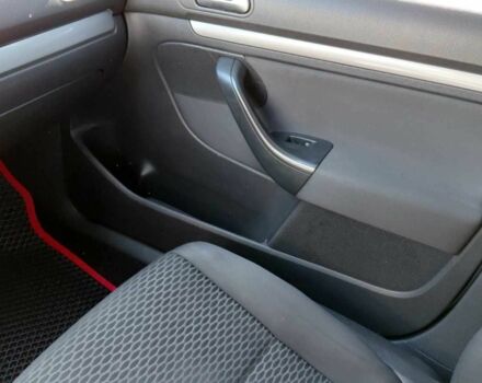 Сірий Фольксваген Гольф, об'ємом двигуна 1.2 л та пробігом 235 тис. км за 7500 $, фото 9 на Automoto.ua