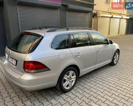 Серый Фольксваген Гольф, объемом двигателя 1.6 л и пробегом 217 тыс. км за 8800 $, фото 15 на Automoto.ua