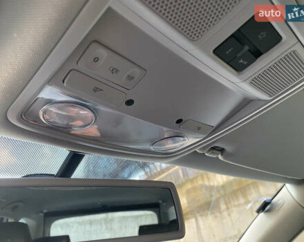 Серый Фольксваген Гольф, объемом двигателя 1.6 л и пробегом 217 тыс. км за 8800 $, фото 31 на Automoto.ua